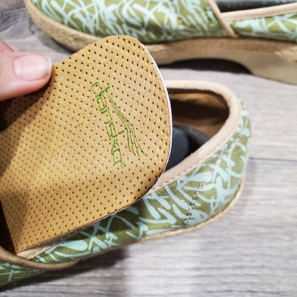 Dansko Women's Victoria Vegan Green Grass Canvas Classic Clogs Sz 41 US 10.5-11 - Picture 10 of 15